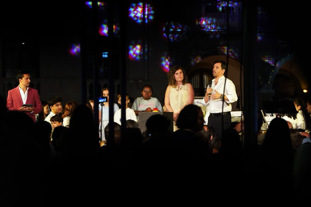 André Vilar em palco de festival